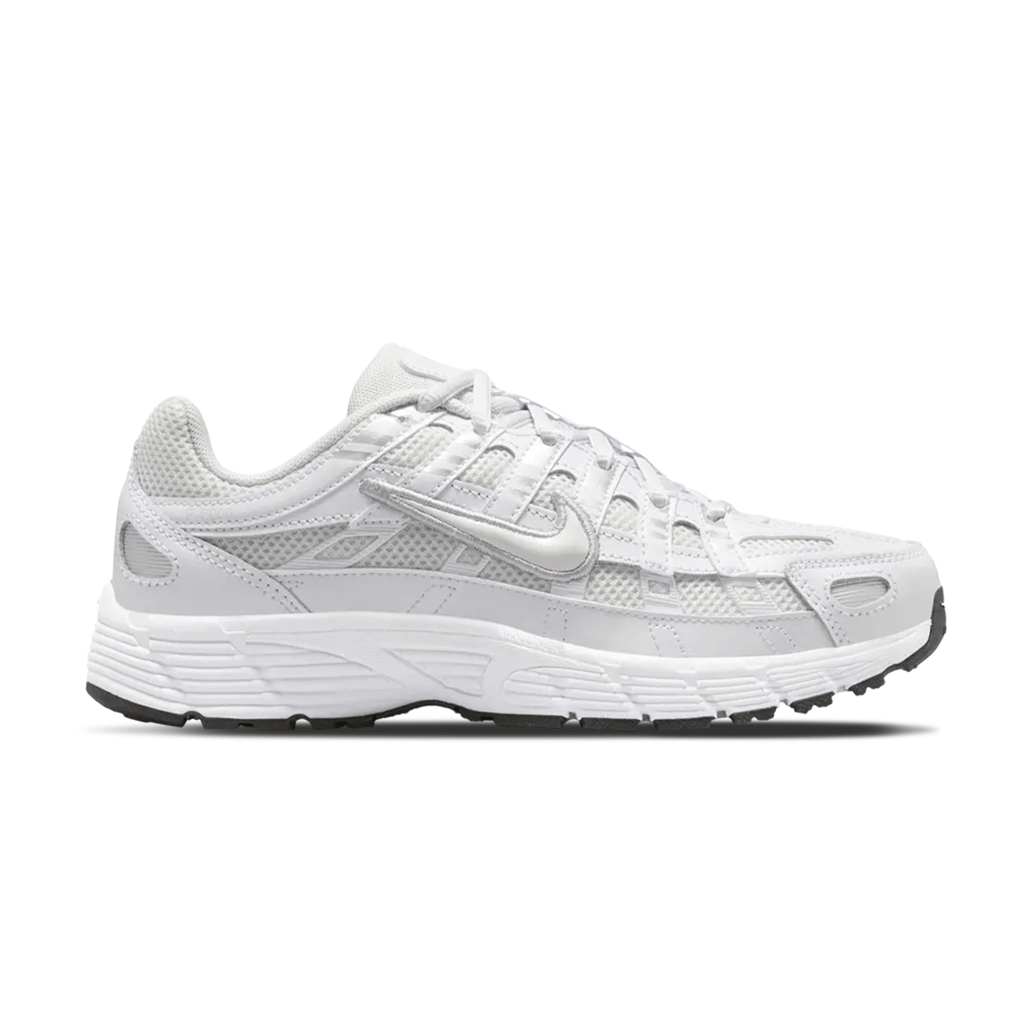 Nike P-6000 GS 'Platinum Tint' — UK 13.5 | EU 32 | US 1Y — Side View