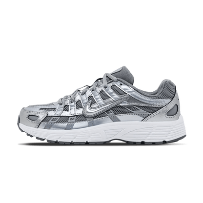 Nike P-6000 GS 'Metallic Cool Grey' — UK 13.5 | EU 32 | US 1Y — Front View