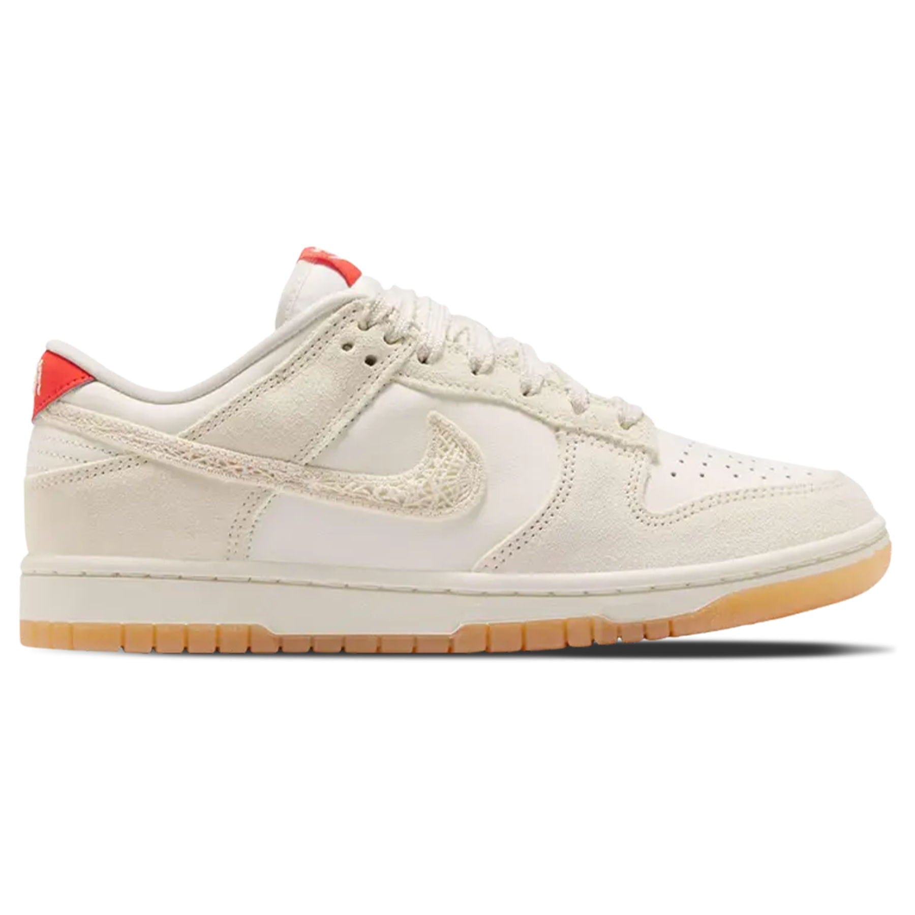 Nike Dunk Low Wmns 'Friendship Knot' — UK 2.5 | EU 35.5 | US 5 — Side View
