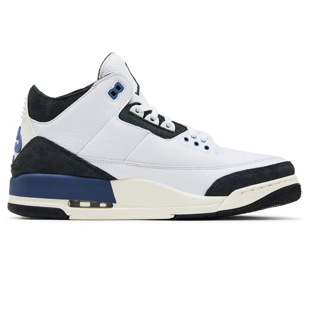 A Ma Maniére x Air Jordan 3 Retro OG SP 'Diffused Blue' — UK 3 | EU 35.5 | US 3.5 — Side View