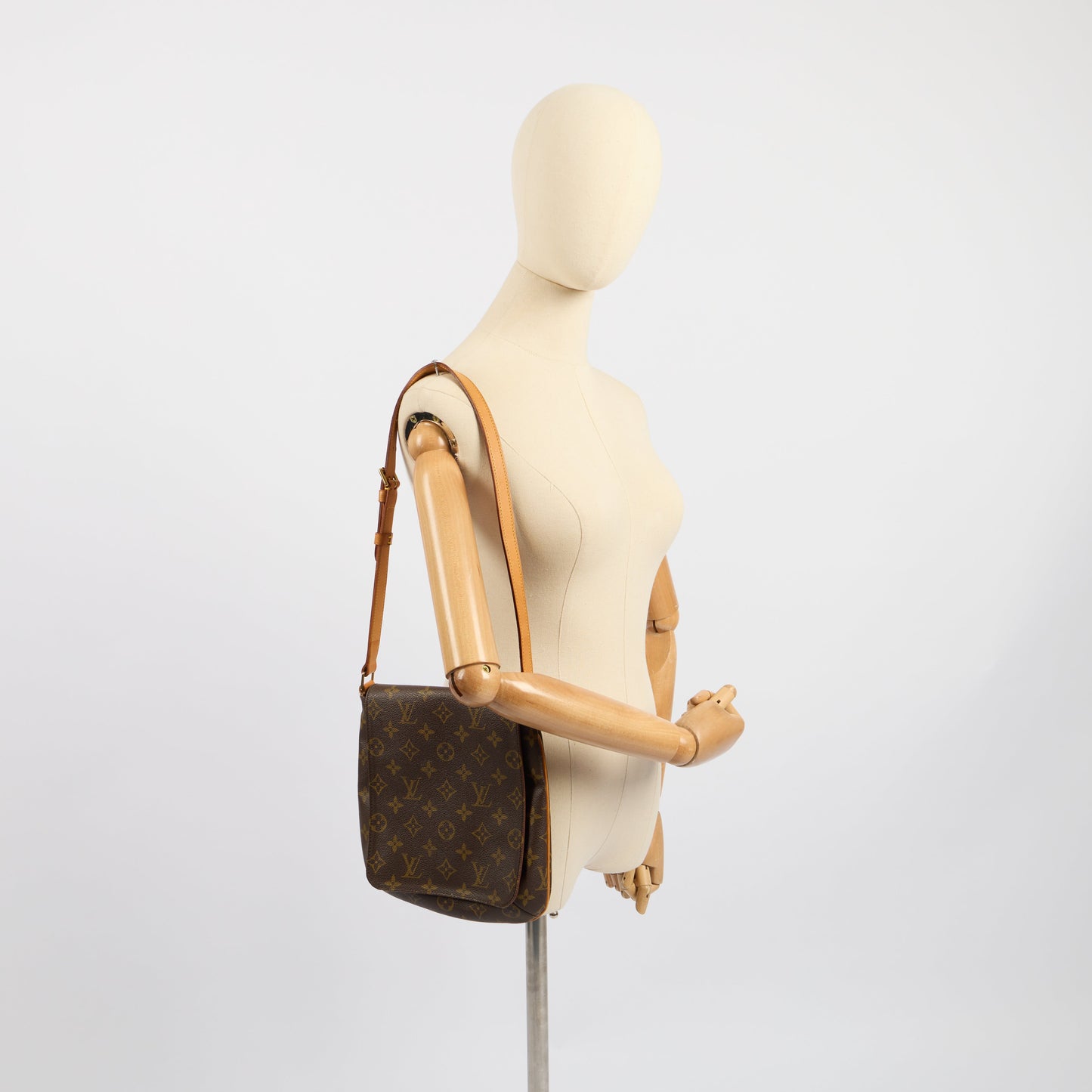 Louis Vuitton Cross Body Musette Salsa PM in Monogram, Canvas — Side View