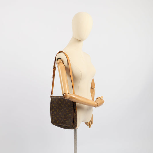Louis Vuitton Cross Body Musette Salsa PM in Monogram, Canvas — Side View