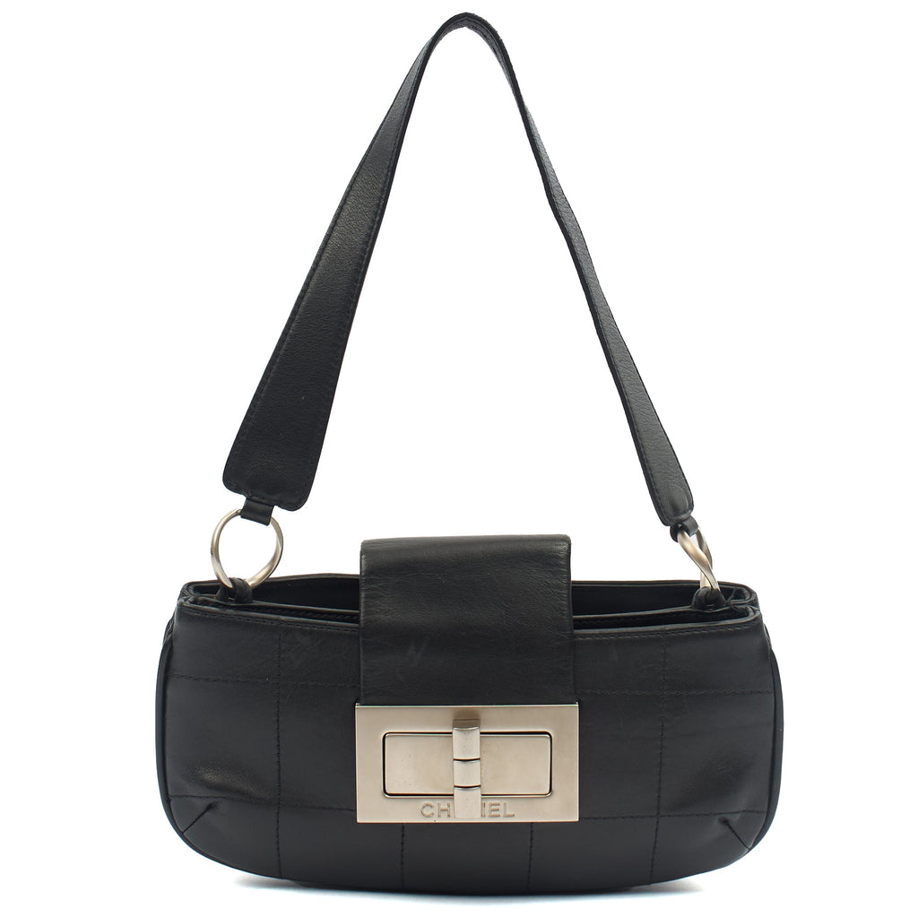 Chanel Shoulder Bag No.5 Giant Mademoiselle Bag in Black, Calfskin Leather — Front View