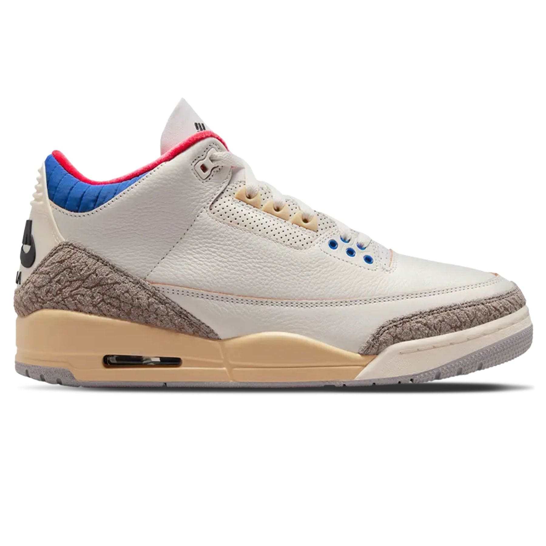 Air Jordan 3 Retro 'Seoul 2.0' — UK 3 | EU 35.5 | US 3.5 — Side View
