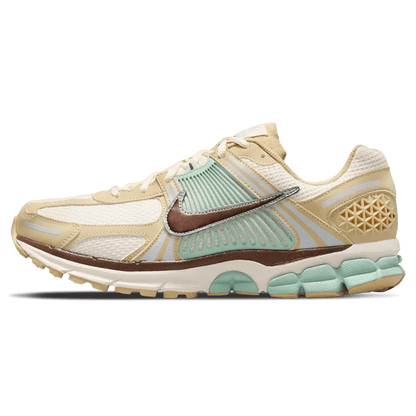 Nike Air Zoom Vomero 5 'Team Gold Seafoam' — UK 3 | EU 35.5 | US 3.5 — Front View