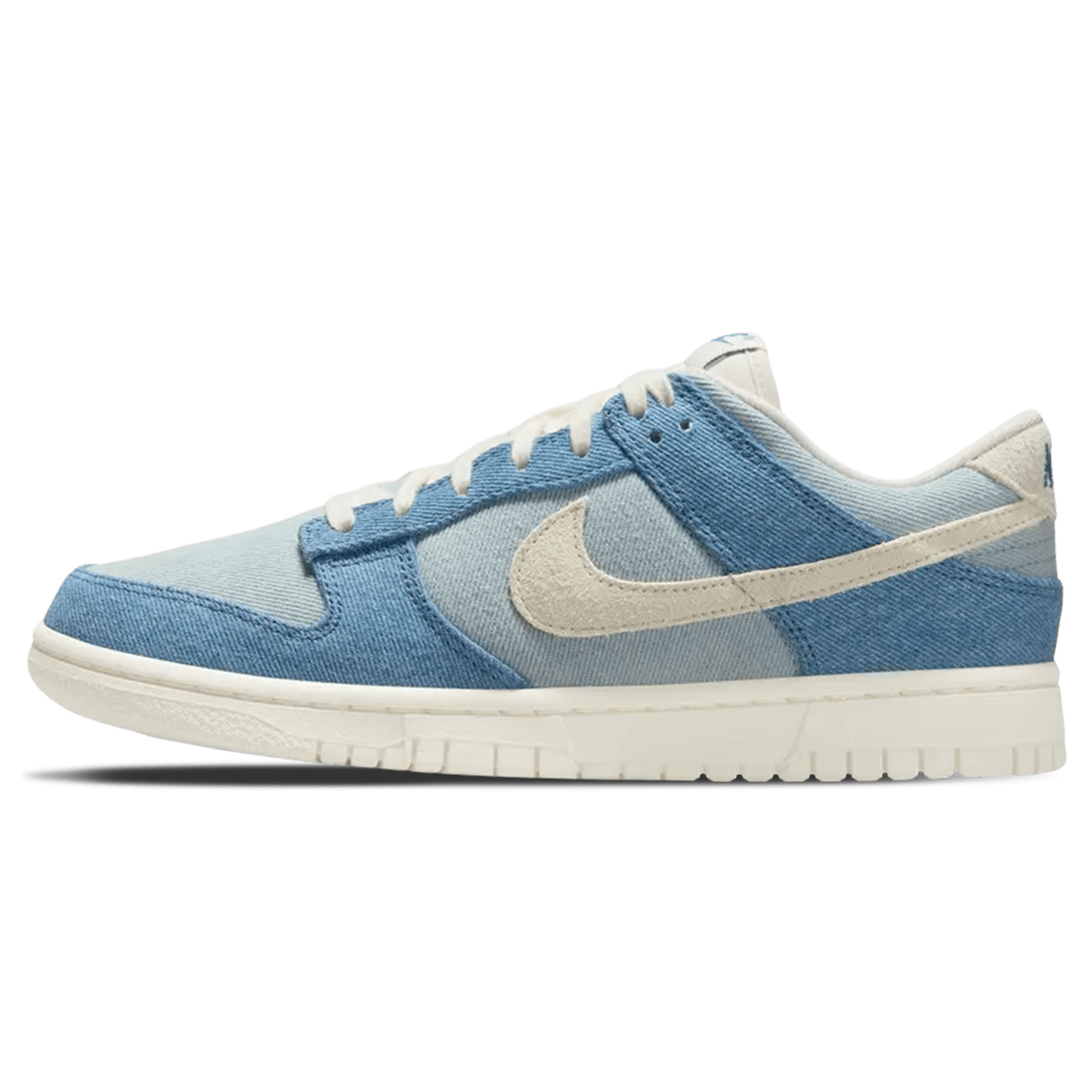Nike Dunk Low Wmns 'Smokey Blue Denim' — UK 2.5 | EU 35.5 | US 5 — Front View