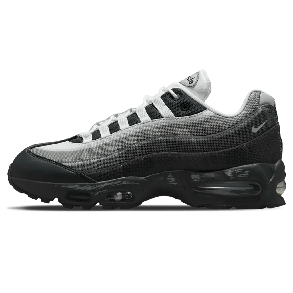 Yu-Gi-Oh! x Nike Air Max 95 QS 'Jonouchi' — UK 3 | EU 35.5 | US 3.5 — Front View