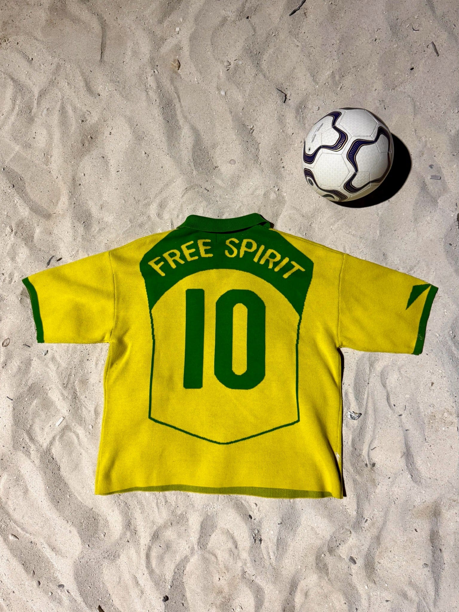 Benir Clothing 04 dinho inspired knit Jersey - Yellow — XS — Back View