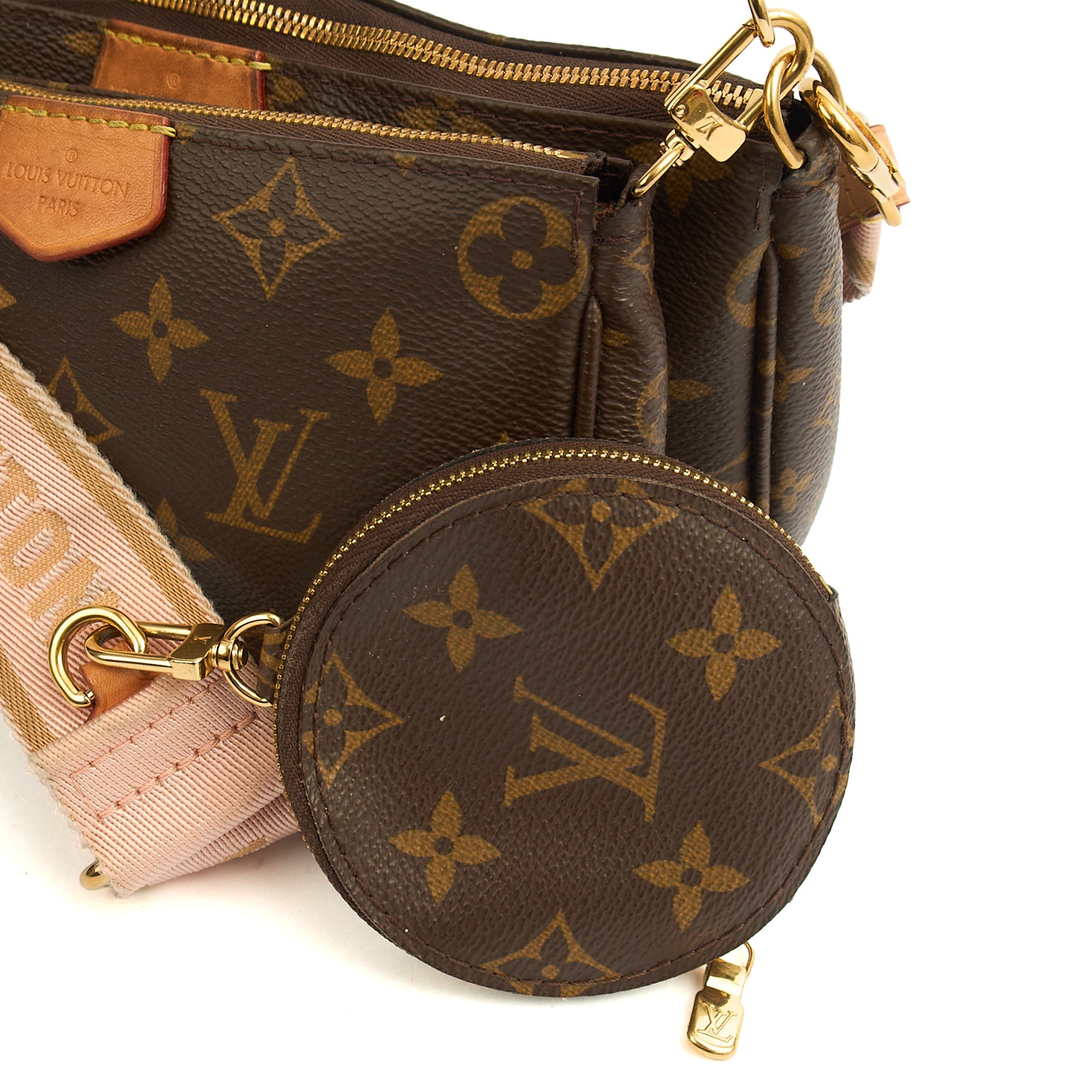 Louis Vuitton Cross Body Multi Pochette Accessoires in Monogram, Leather — Detail View