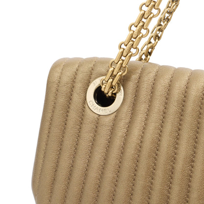 Chanel Shoulder Bag Shoulder Bag in Metallic, Calfskin Leather — Alternate View 19