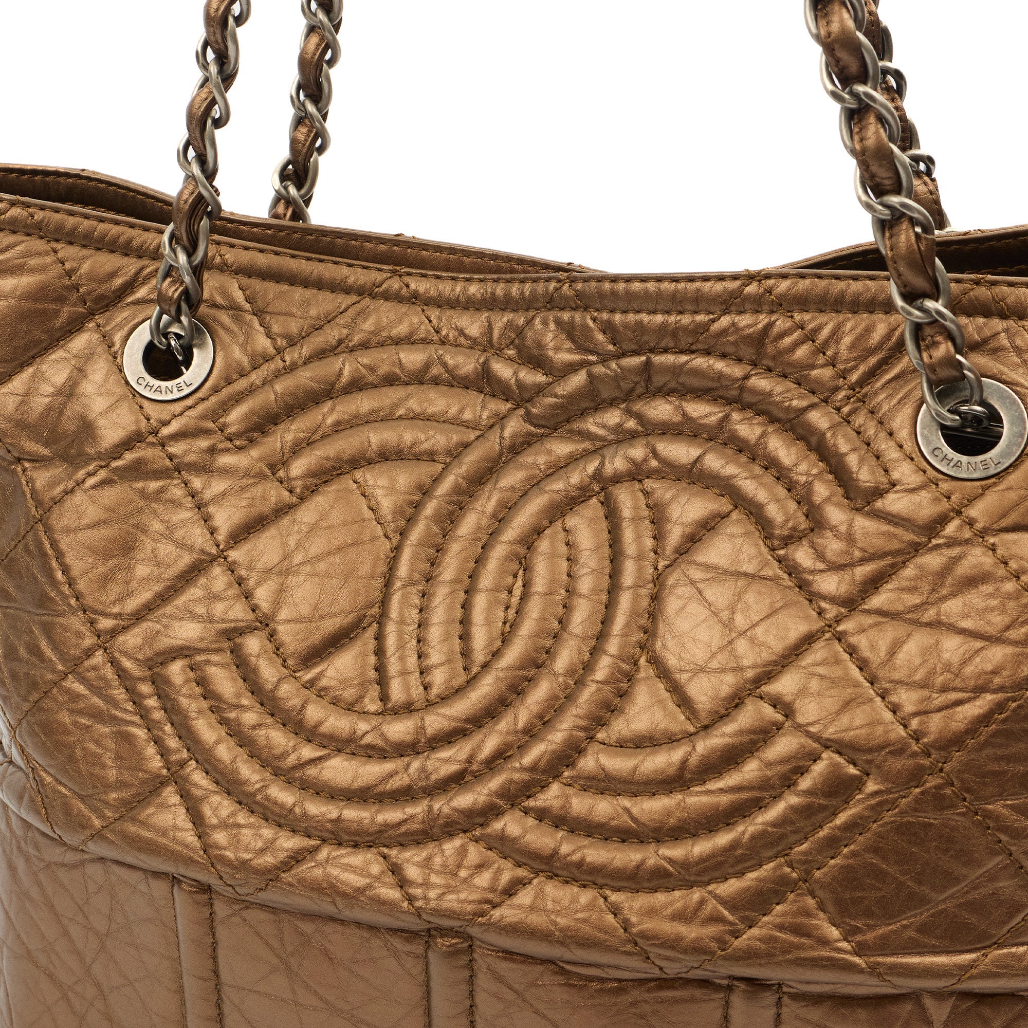 Chanel Tote in Metallic, Crinkled Calfskin Leather — Alternate View 17