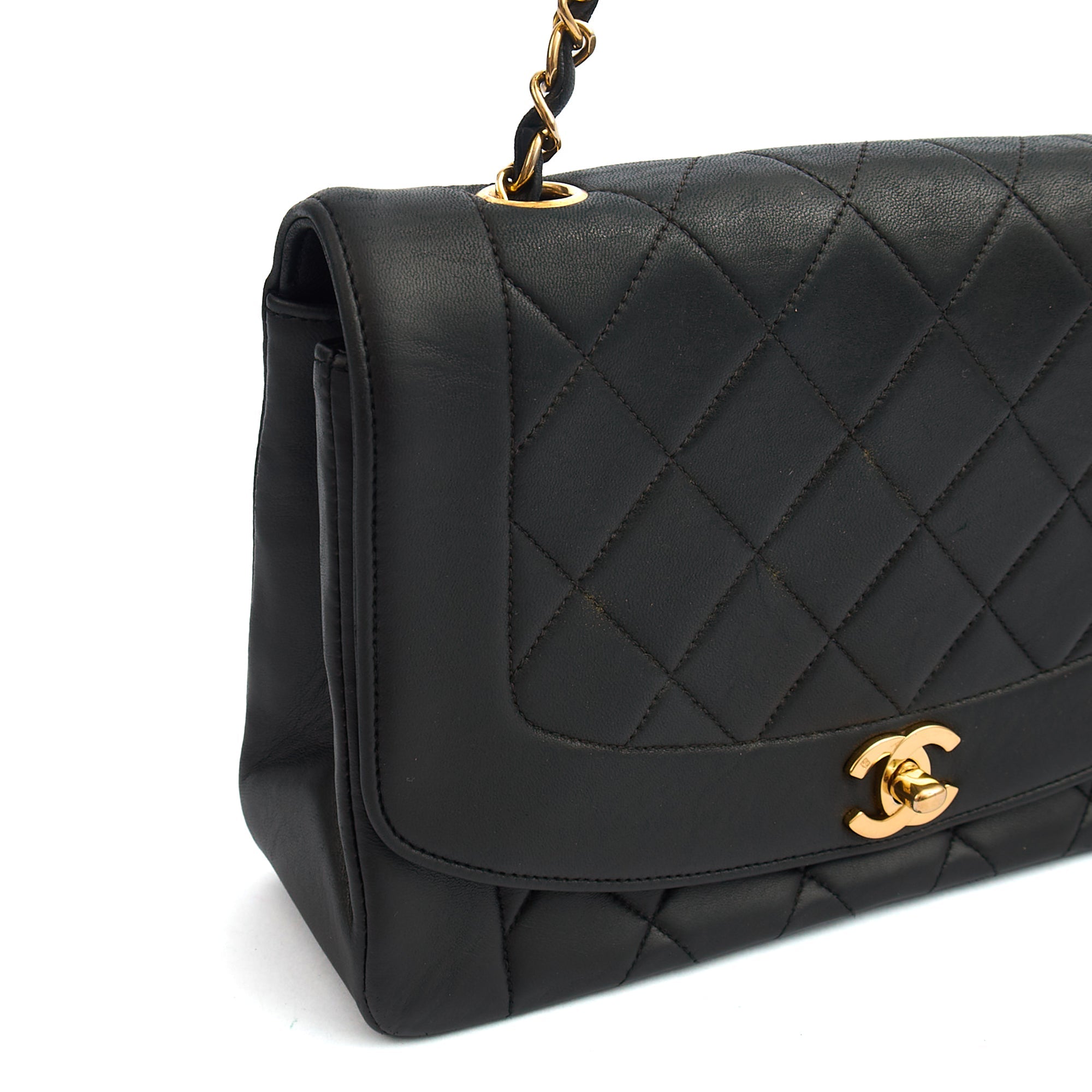 Chanel Cross Body Diana - Medium in Black, Lambskin Leather — Alternate View 25