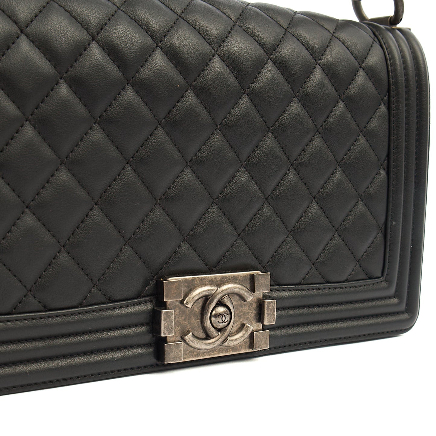 Chanel Cross Body Boy - Medium in Black, Calfskin Leather — Alternate View 26