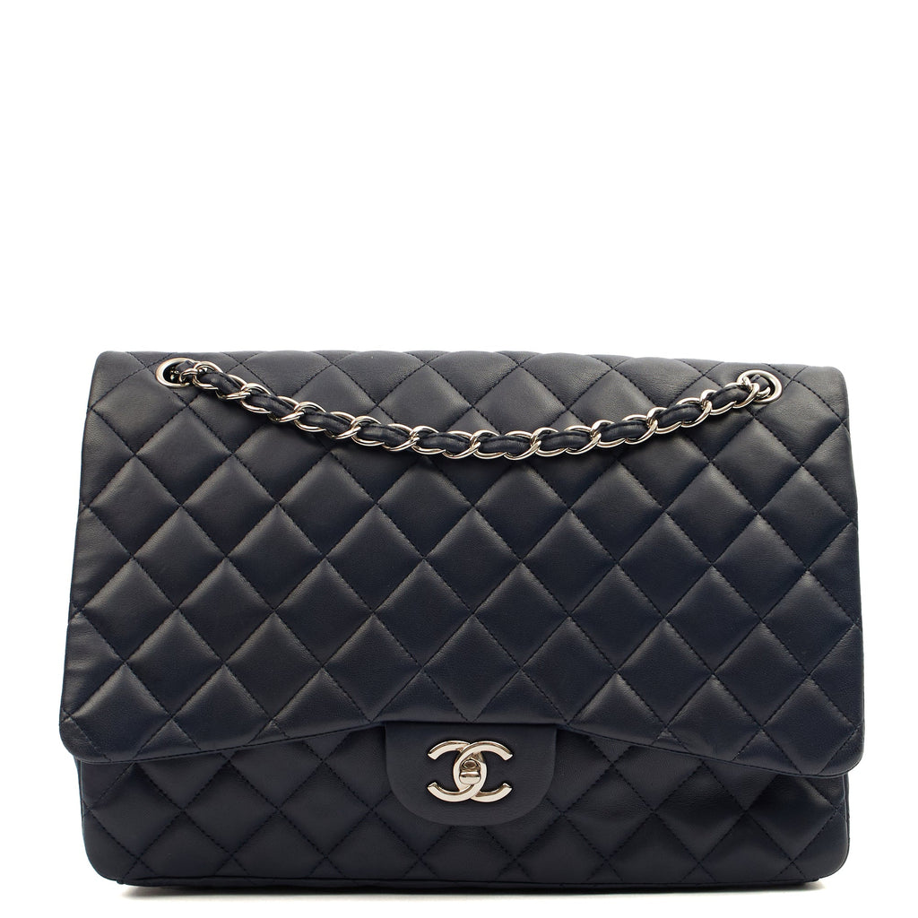 Chanel Shoulder Bag Classic Single Flap - Maxi in Blue, Lambskin Leather CTR — Front View