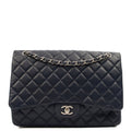 Chanel Shoulder Bag Classic Single Flap - Maxi in Blue, Lambskin Leather CTR — Front View