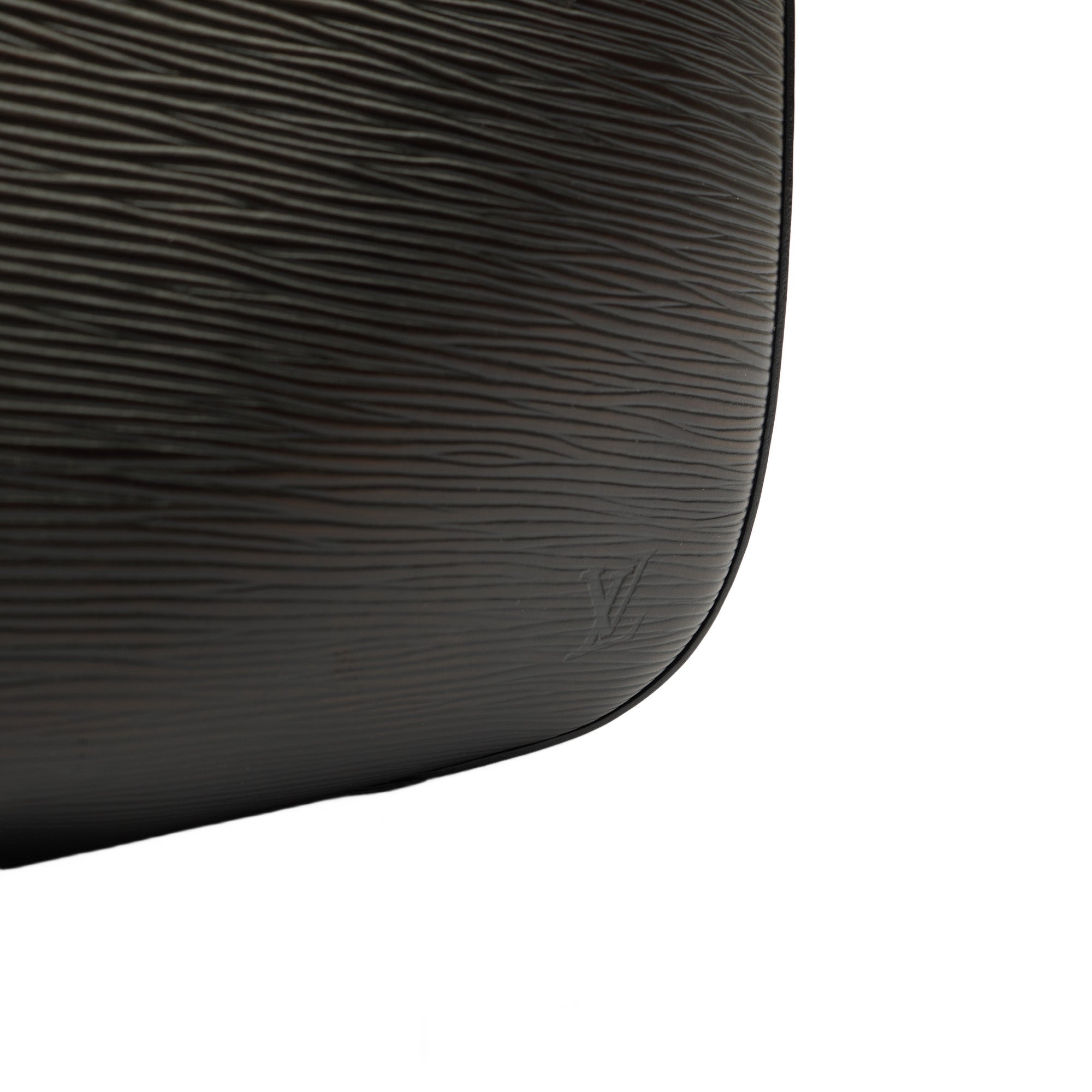Louis Vuitton Shoulder Bag Reverie in Black, Leather — Alternate View 13