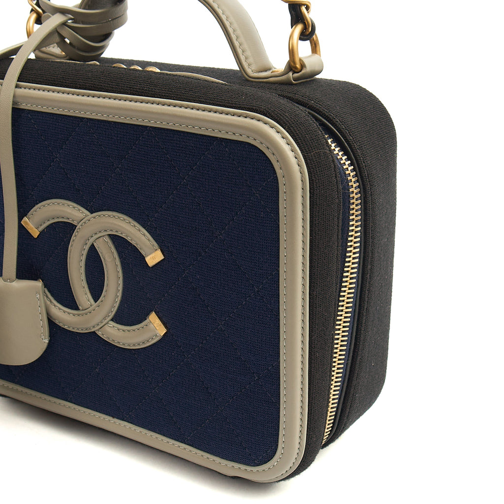 Chanel Shoulder Bag CC Filigree Vanity Case in Blue, Fabric — Alternate View 7