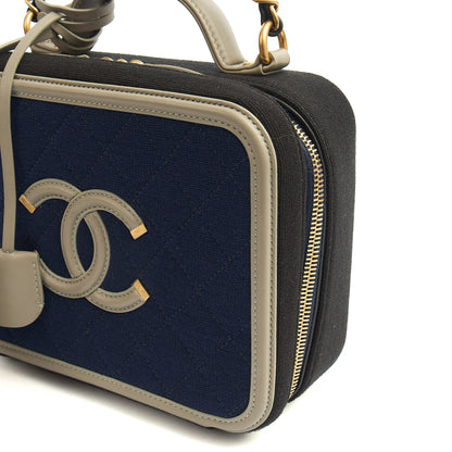 Chanel Shoulder Bag CC Filigree Vanity Case in Blue, Fabric — Alternate View 15