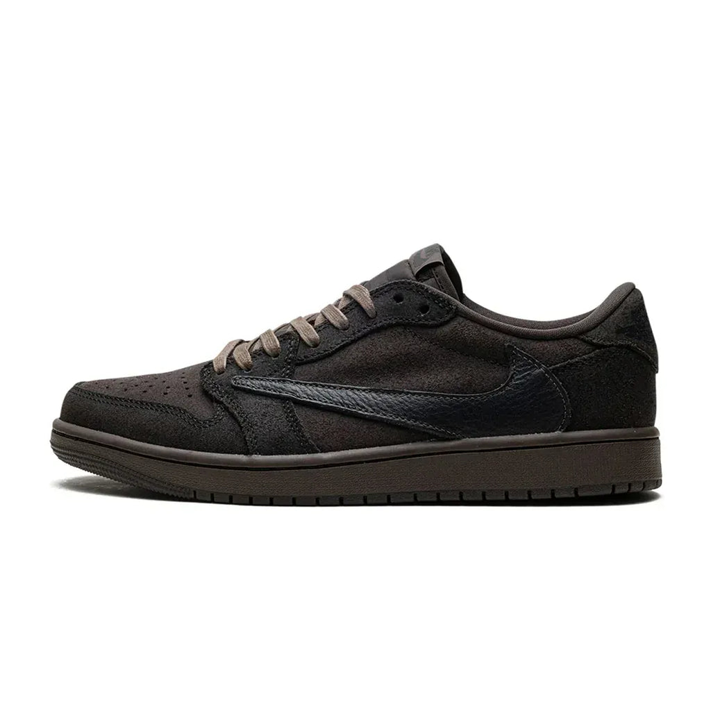 Jordan 1 Retro Low OG SP Travis Scott Velvet Brown — 3 UK — Front View