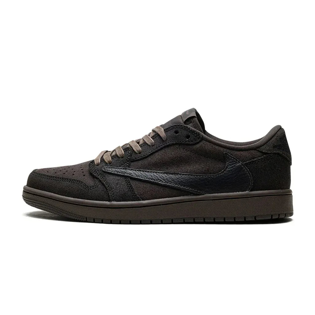 Jordan 1 Retro Low OG SP Travis Scott Velvet Brown — 3 UK — Front View