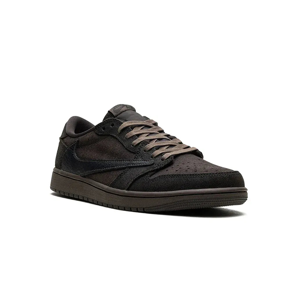Jordan 1 Retro Low OG SP Travis Scott Velvet Brown — 3 UK — Side View