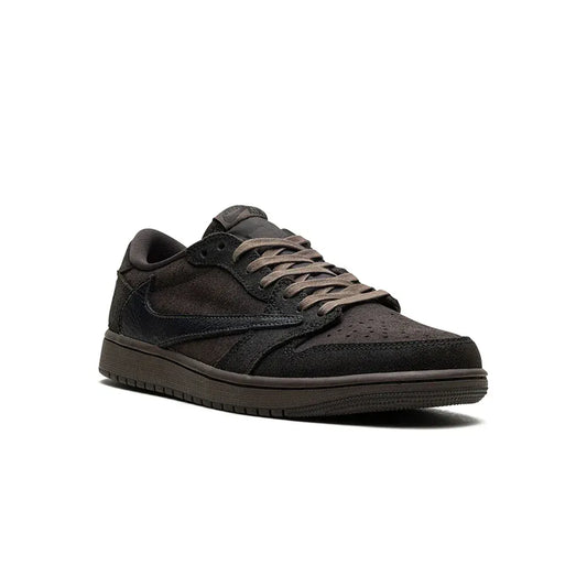 Jordan 1 Retro Low OG SP Travis Scott Velvet Brown — 3 UK — Side View