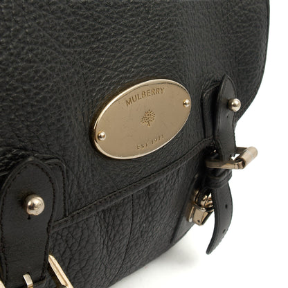 Mulberry Top Handle Trout in Black, Calfskin Leather — Lifestyle View