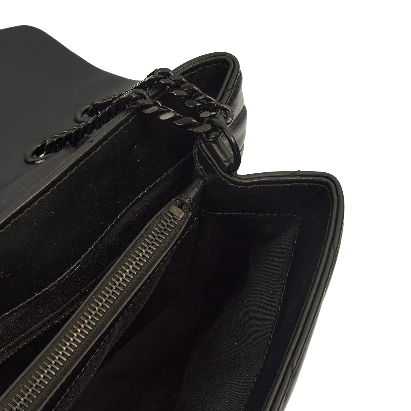 Saint Laurent Shoulder Bag Lou Lou - Medium in Black, Leather — Detail View