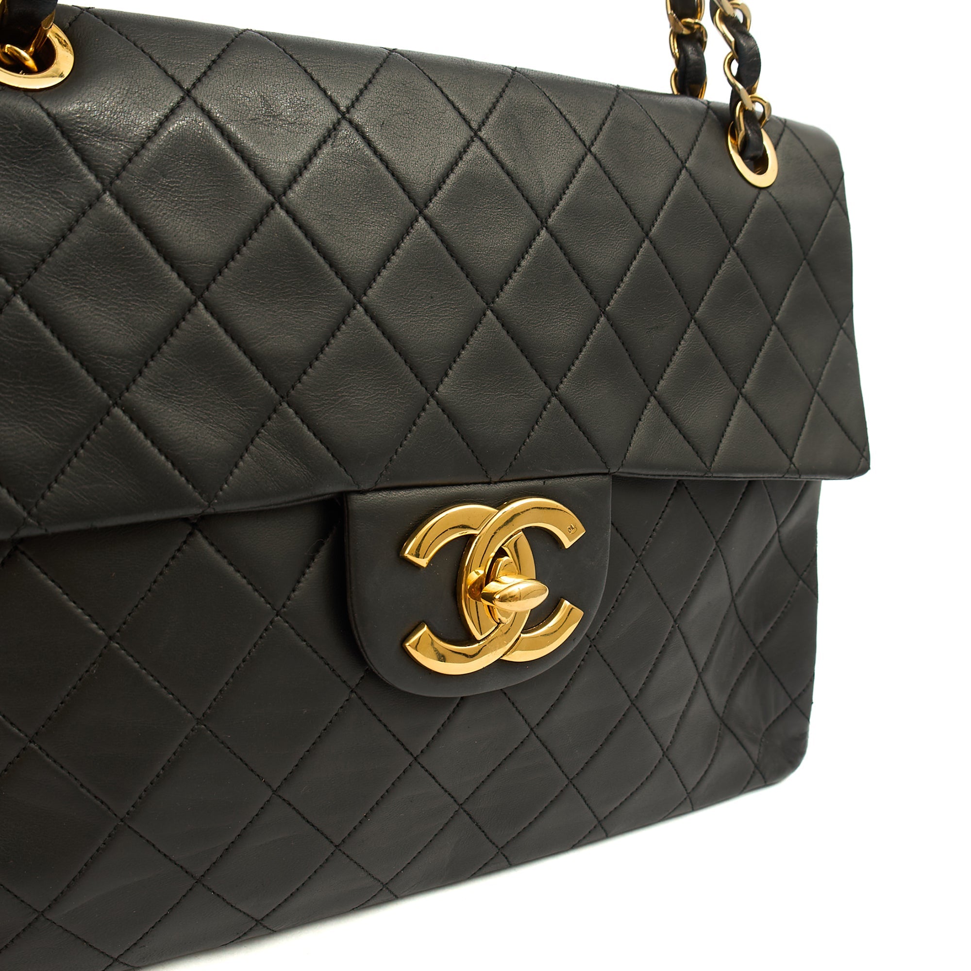 Chanel Shoulder Bag Maxi Jumbo XL in Black, Lambskin Leather — Side View