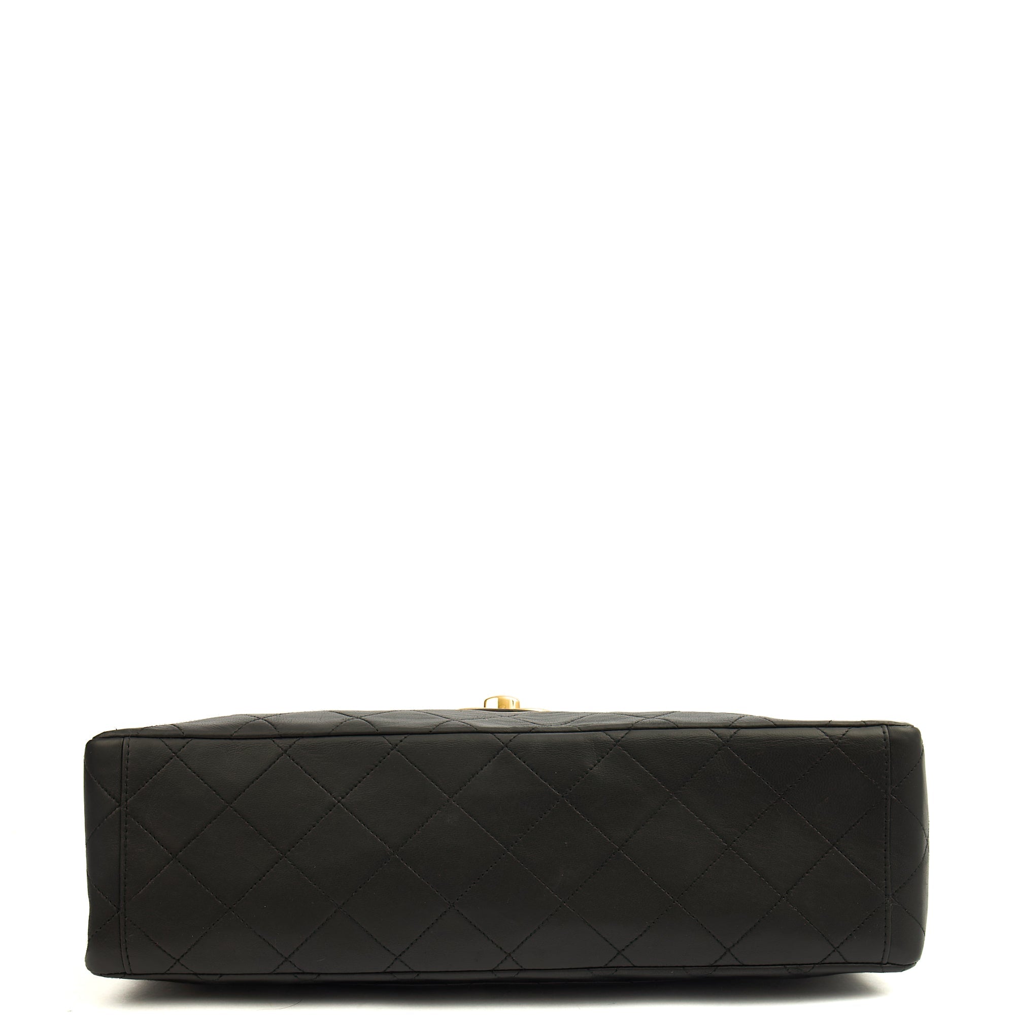 Chanel Shoulder Bag Maxi Jumbo XL in Black, Lambskin Leather — Detail View