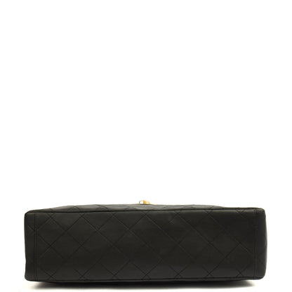 Chanel Shoulder Bag Maxi Jumbo XL in Black, Lambskin Leather — Detail View