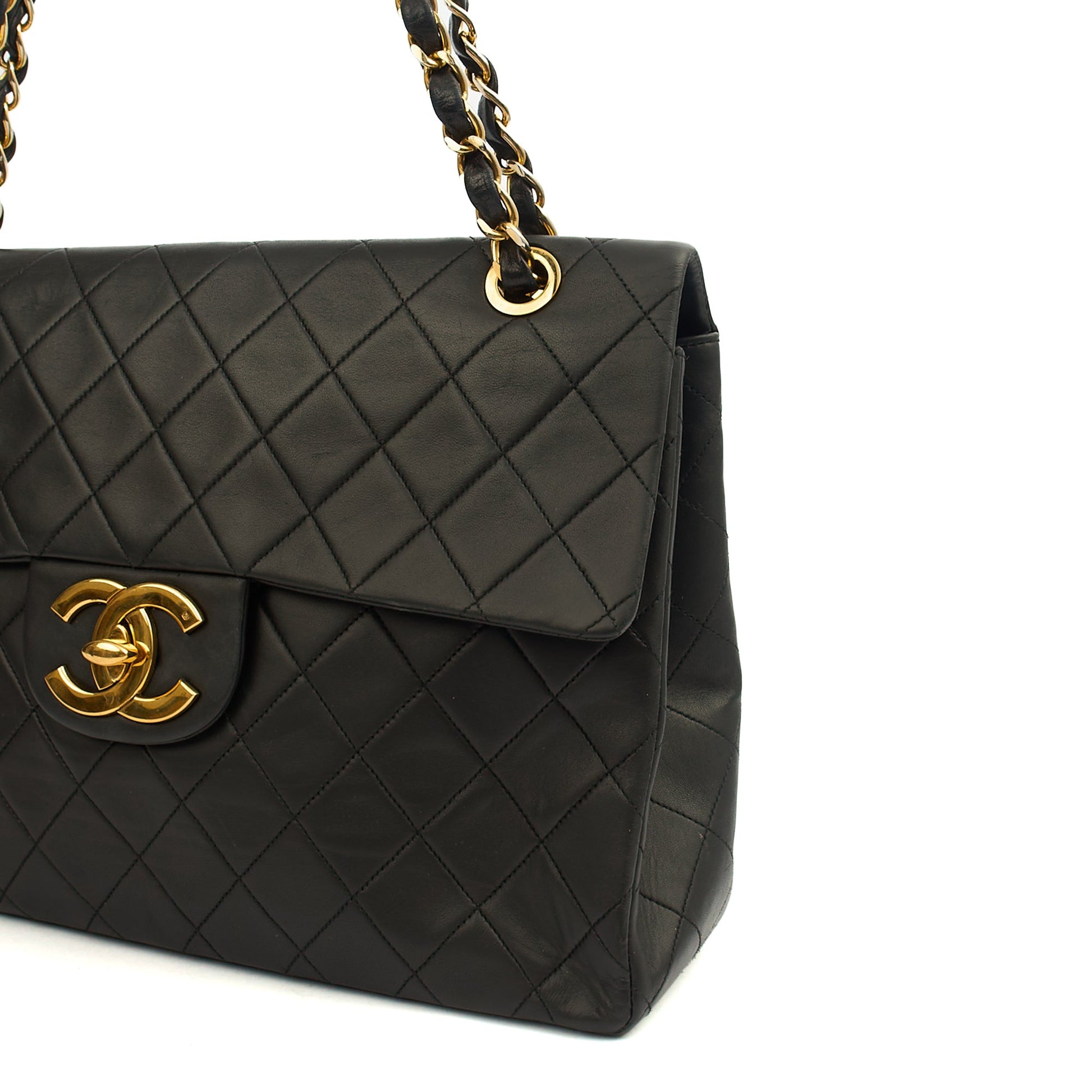 Chanel Shoulder Bag Maxi Jumbo XL in Black, Lambskin Leather — Alternate View 8