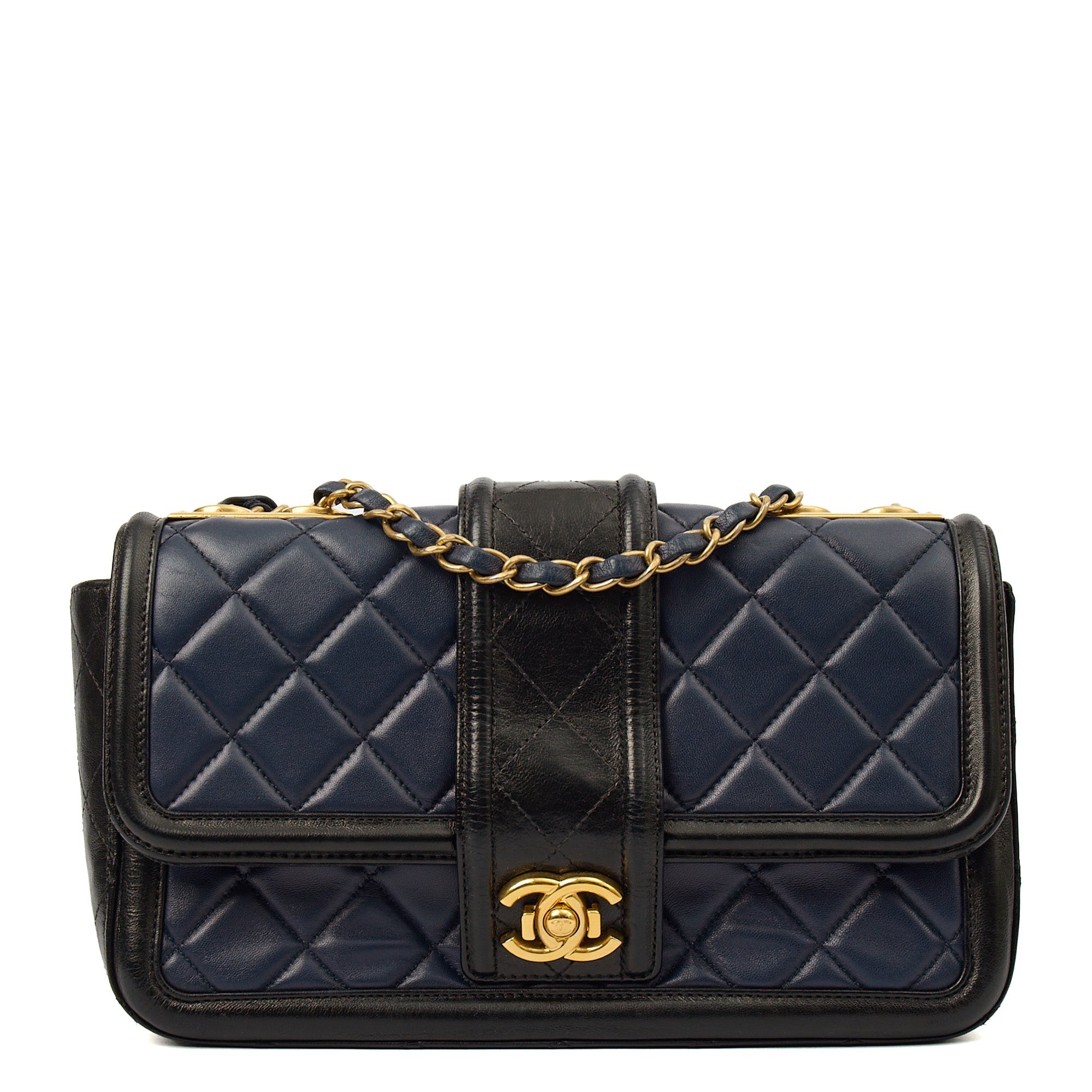 Chanel Shoulder Bag Timeless Single Flap in Navy, Lambskin Leather — Front View
