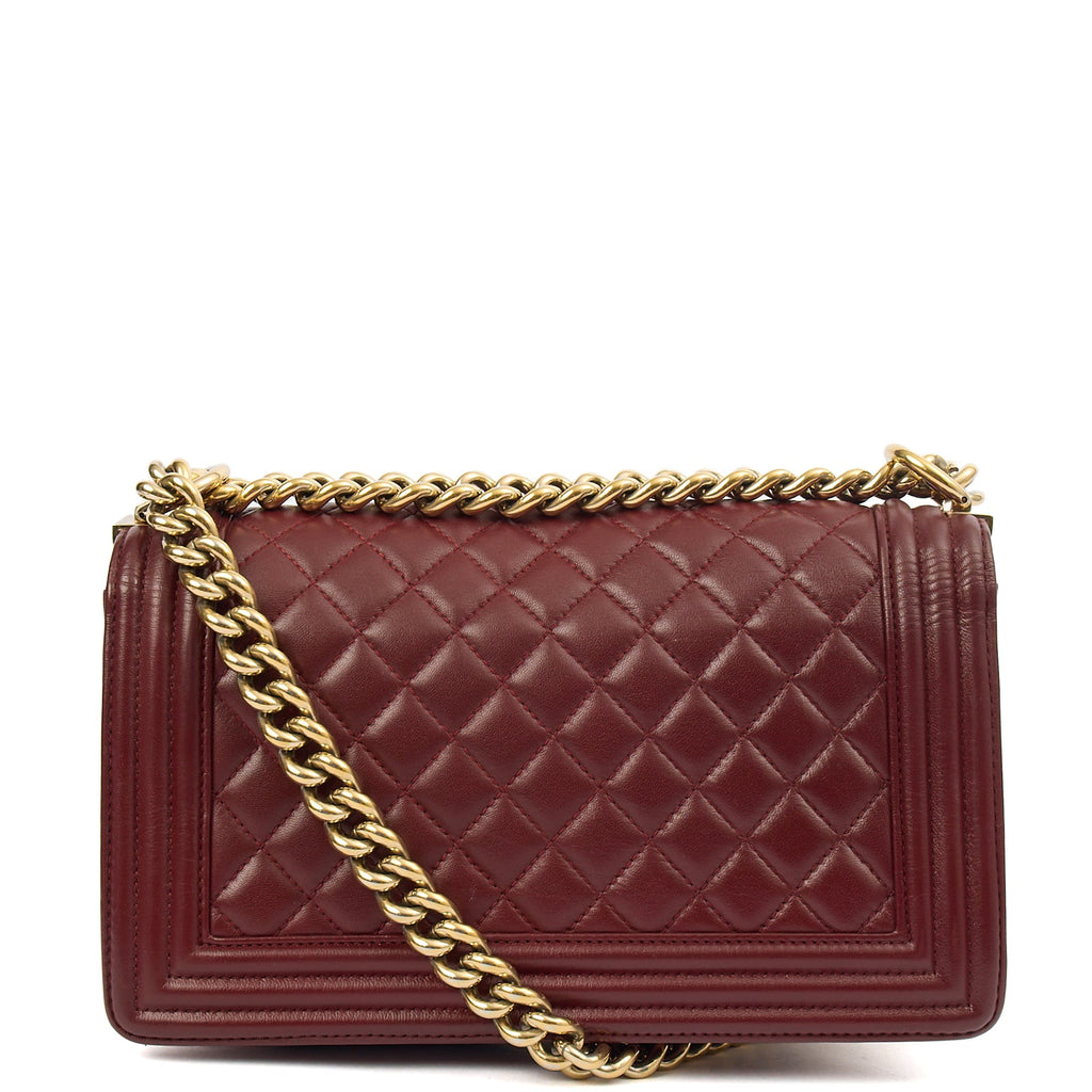 Chanel Shoulder Bag Boy - Medium in Red, Calfskin Leather — Top View