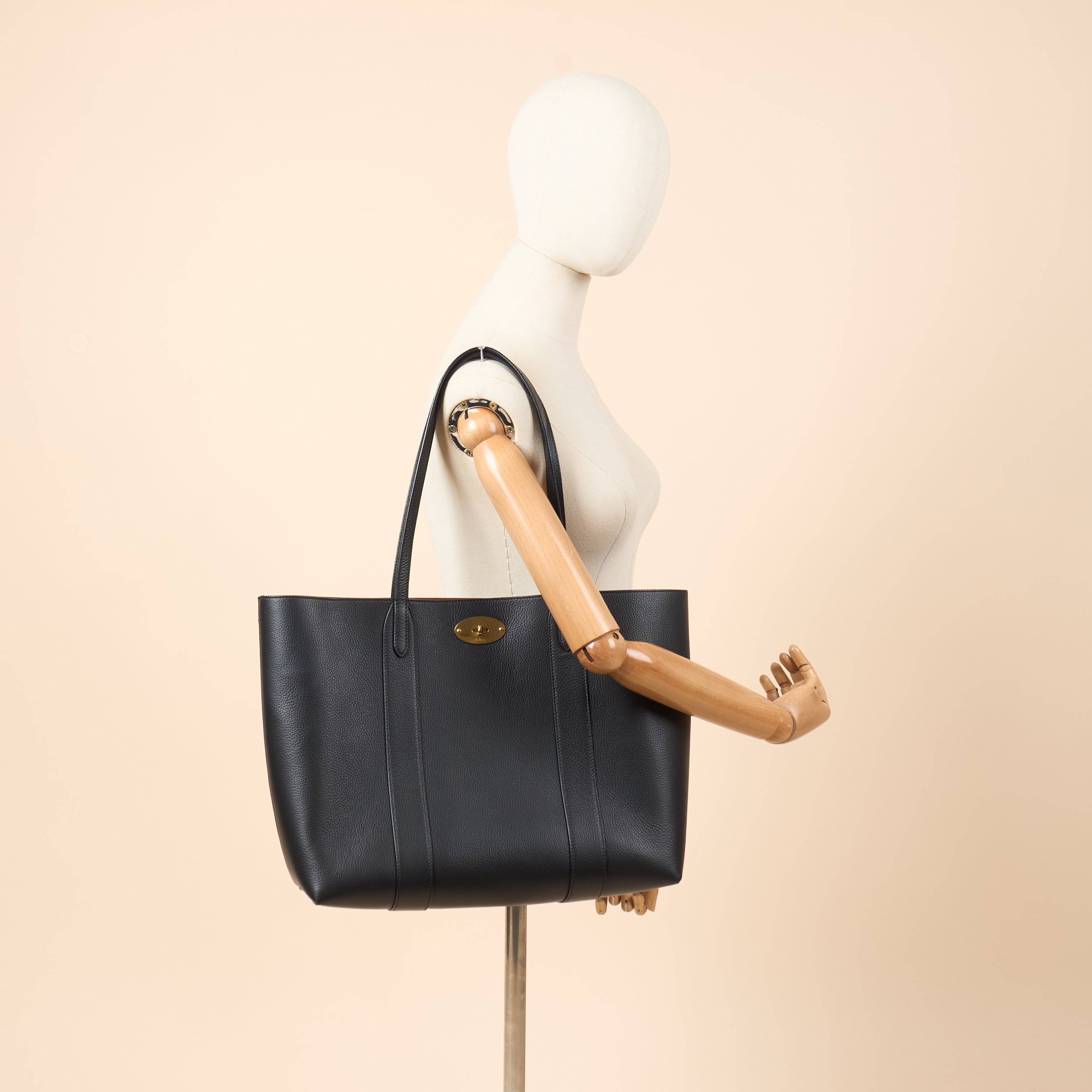 Mulberry Tote Bayswater Tote in Black, Leather — Side View