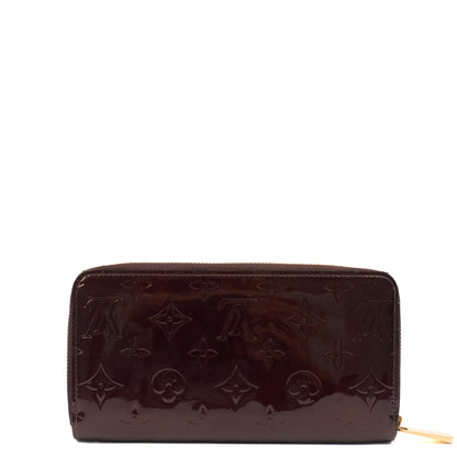 Louis Vuitton Purse Emilie Wallet in Amarante, Vernis — Top View