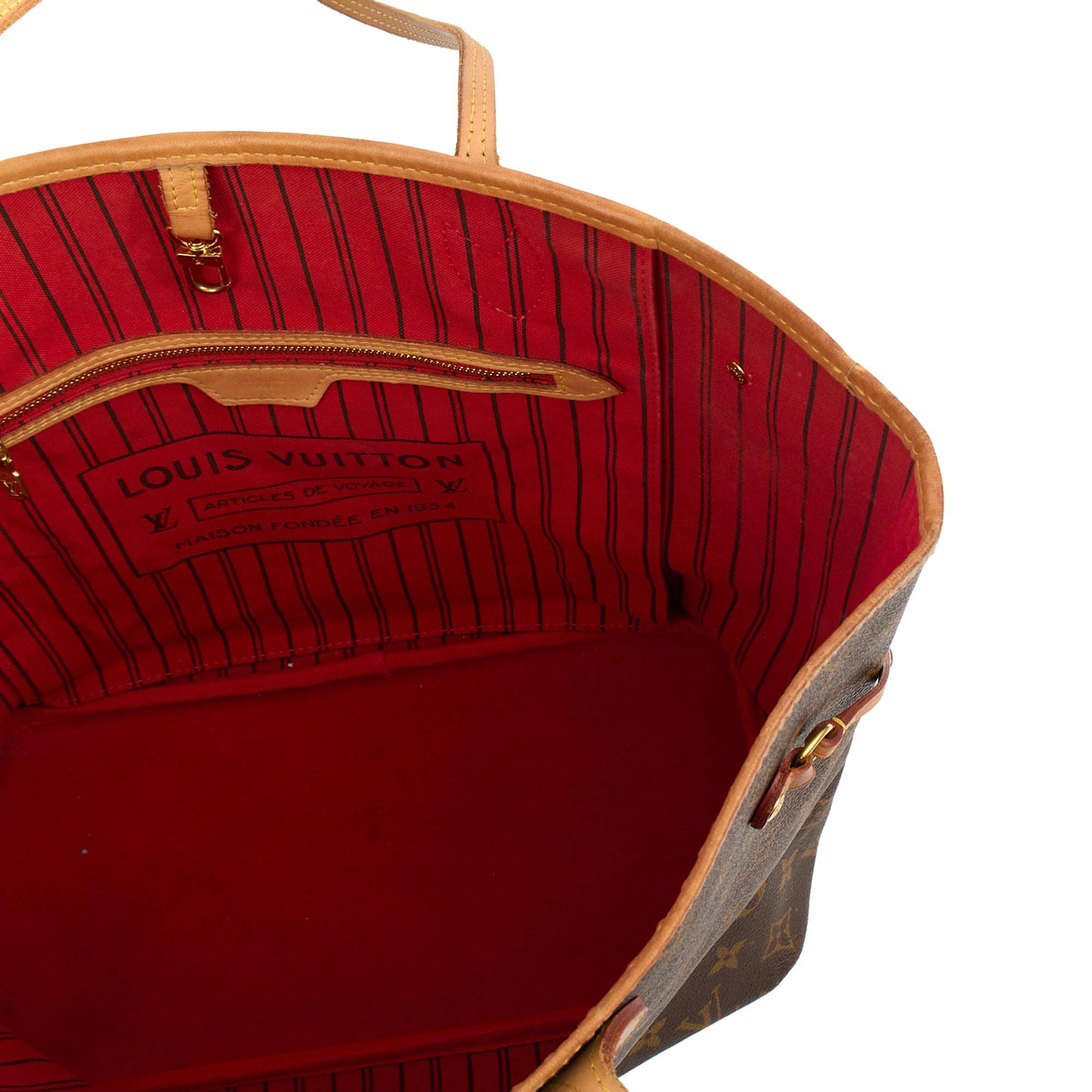 Louis Vuitton Tote Neverfull MM in Monogram, Canvas — Lifestyle View