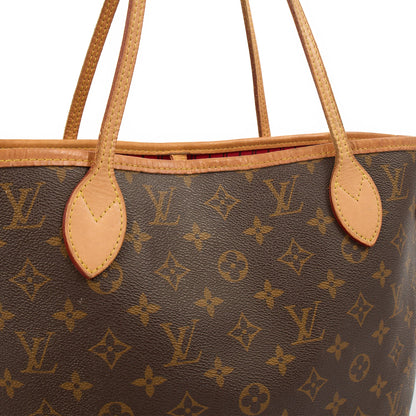 Louis Vuitton Tote Neverfull MM in Monogram, Canvas — Alternate View 8