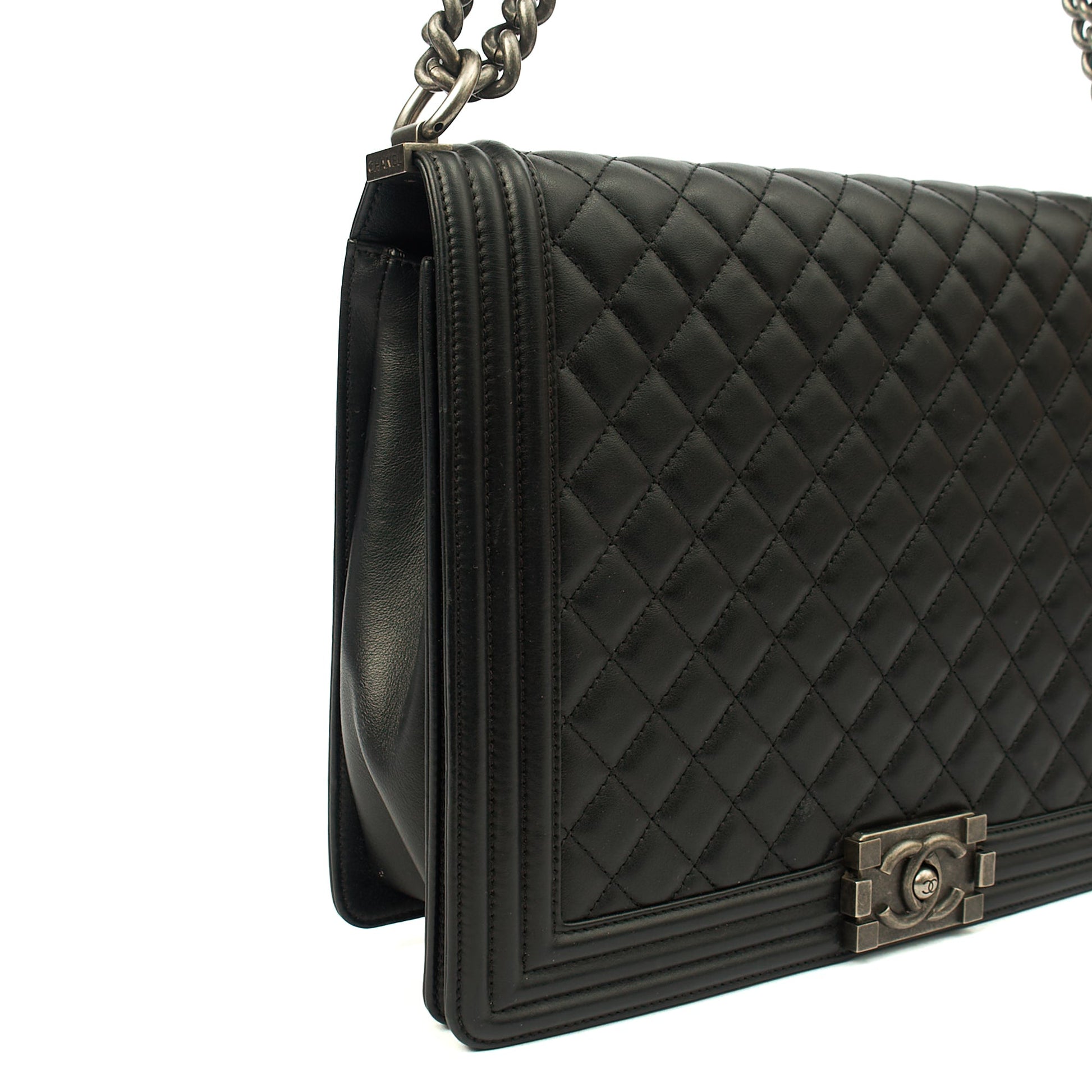 Chanel Shoulder Bag Boy - Large in Black, Calfskin Leather — Alternate View 19