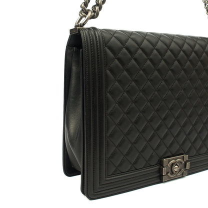 Chanel Shoulder Bag Boy - Large in Black, Calfskin Leather — Alternate View 29