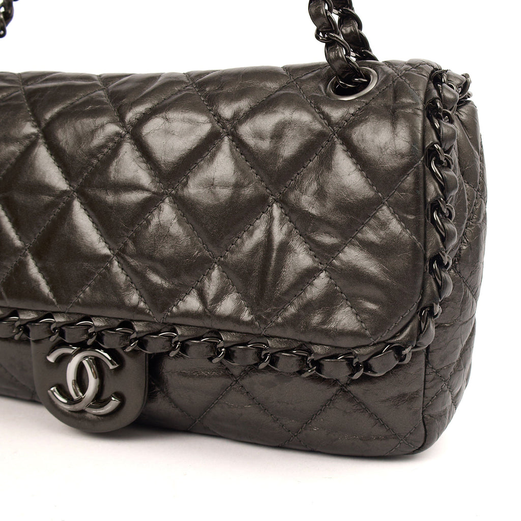 Chanel Shoulder Bag Flap Bag in Metallic, Calfskin Leather — Alternate View 8