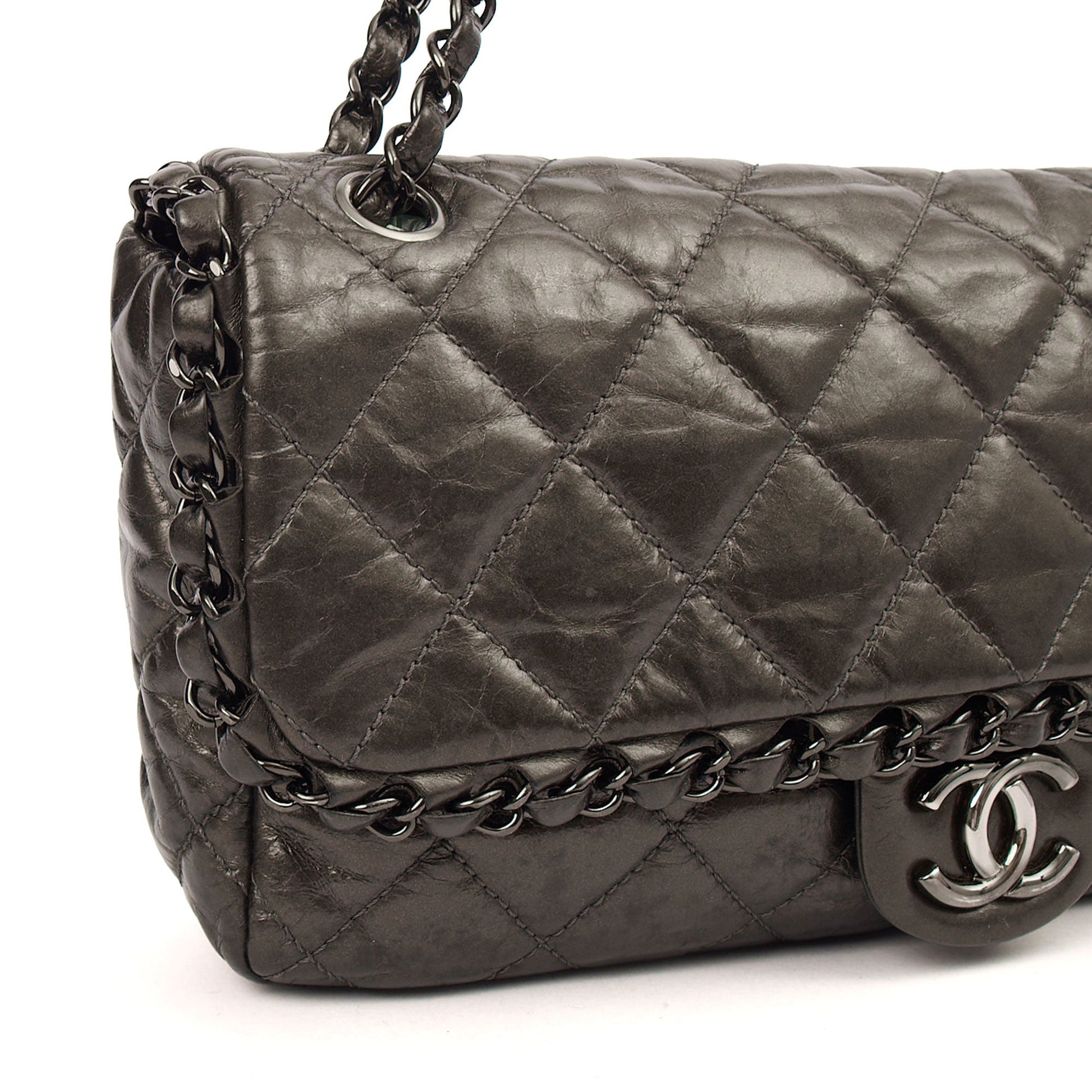 Chanel Shoulder Bag Flap Bag in Metallic, Calfskin Leather — Alternate View 7