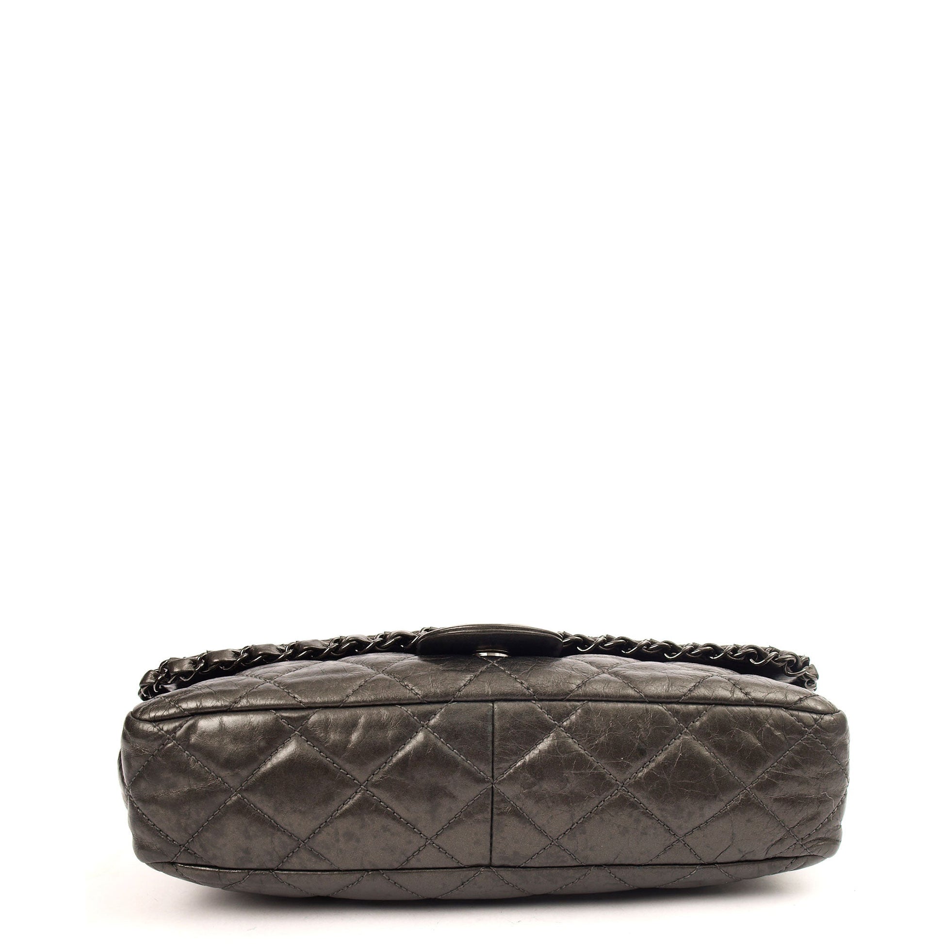 Chanel Shoulder Bag Flap Bag in Metallic, Calfskin Leather — Alternate View 9