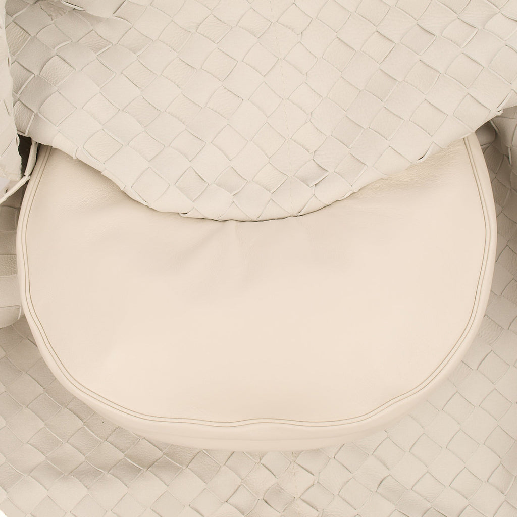 Bottega Veneta Tote Foulard in White, Intrecciato Nappa — Detail View