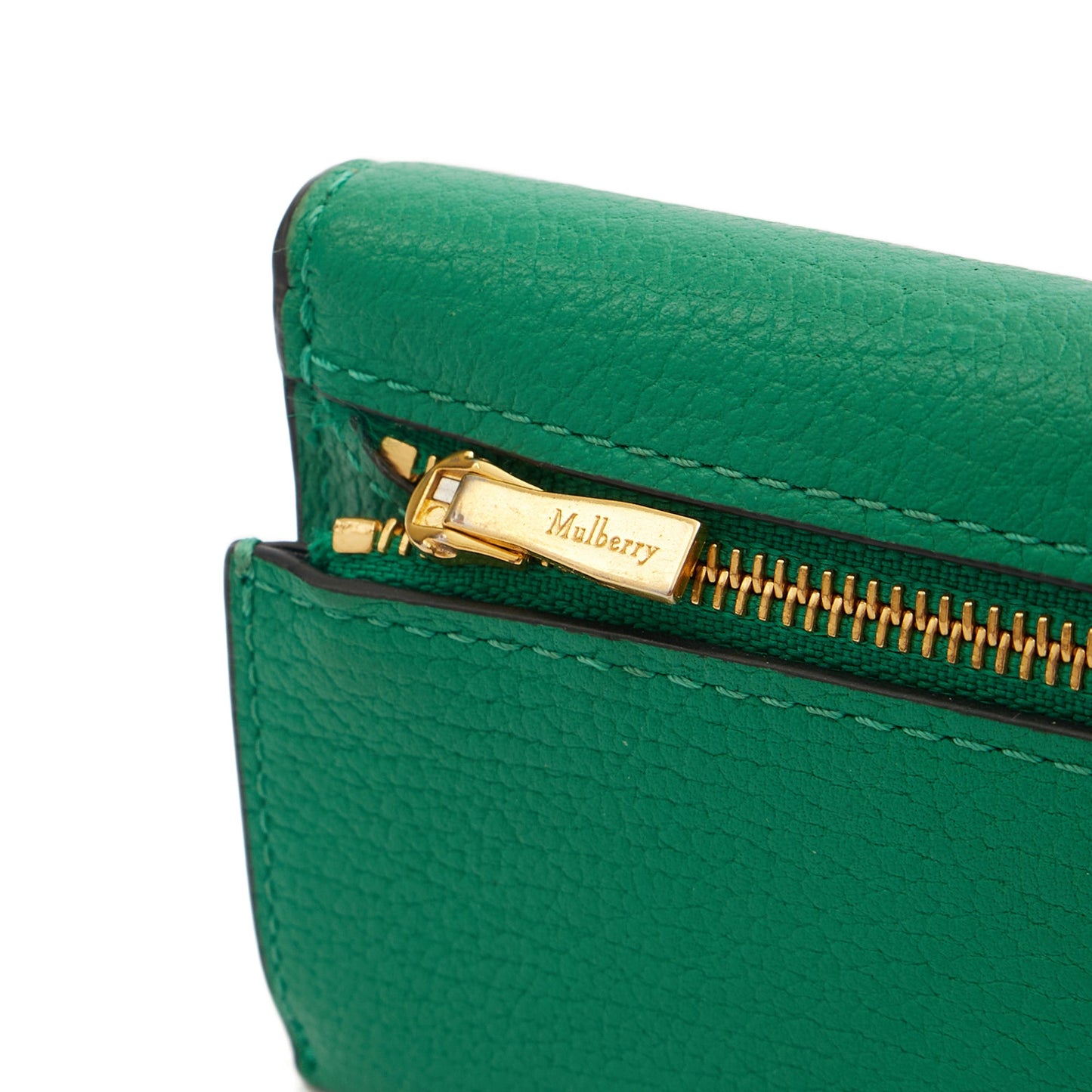 Mulberry Wallet Sadie Wallet in Green, Calfskin Leather — Detail View