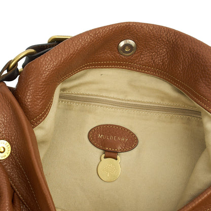 Mulberry Tote Mitzy Tote in Oak, Calfskin Leather — Detail View