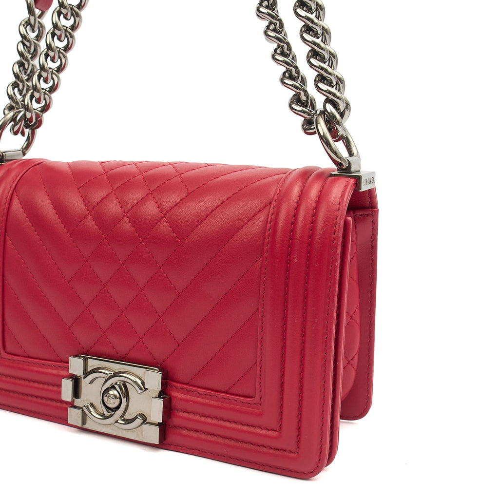Chanel Shoulder Bag Boy - Small in Pink, Calfskin Leather — Alternate View 23
