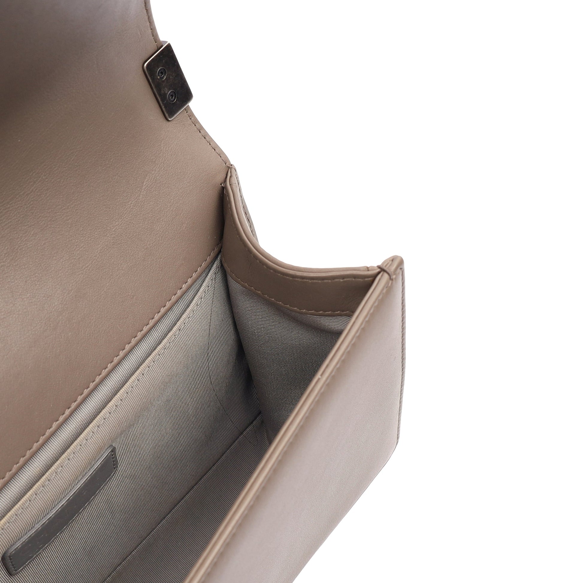 Chanel Shoulder Bag Boy - Medium in Grey, Calfskin Leather — Alternate View 27
