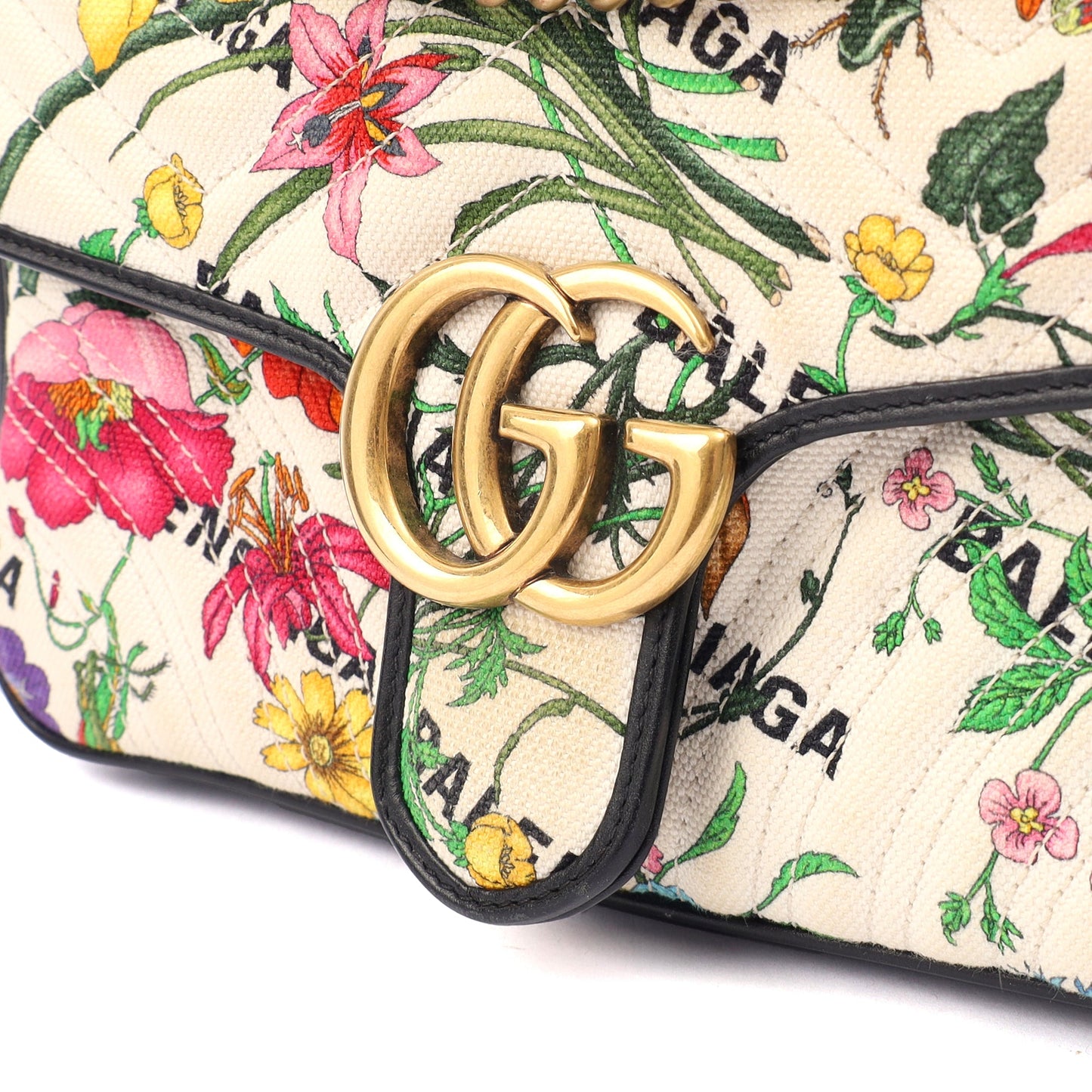 Gucci Shoulder Bag Marmont Shoulder Flap Bag - Medium in Multi, Fabric — Lifestyle View
