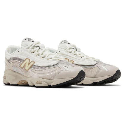 New Balance 1000 'Moonrock Sea Salt' — UK 3.5 | EU 36 | US 4 — Detail View